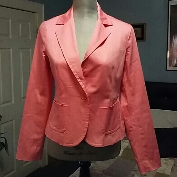 Laura Leigh Jacket - Picture 1 of 4